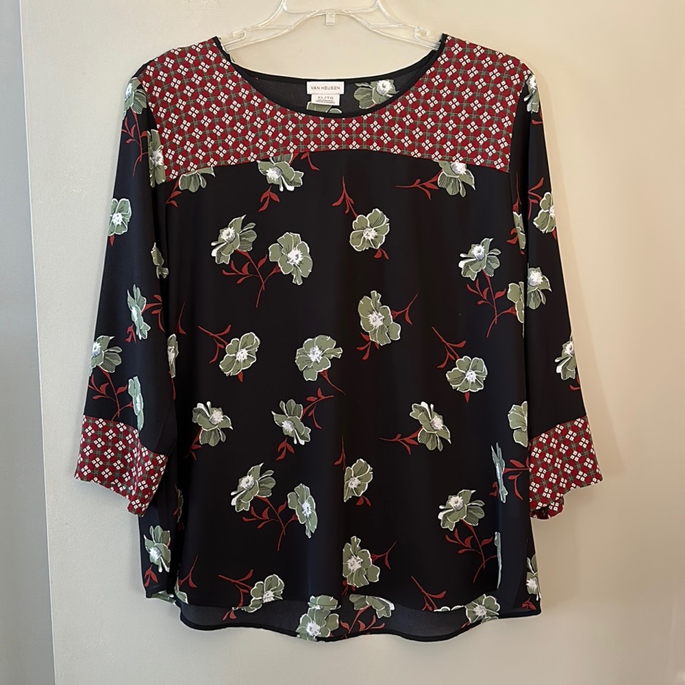 Van Heusen women’s XL blouse
